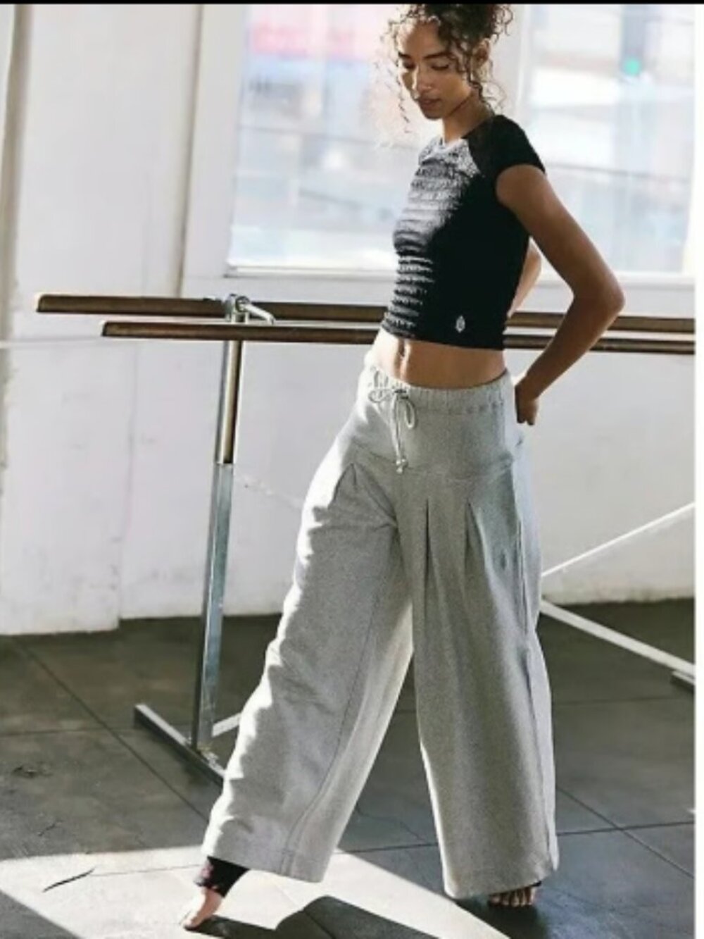 FREE PEOPLE FP MOVEMENT STUDIO SIREN DRAWSTRING PLEATED WIDE LEG SWEAT PANTS XL